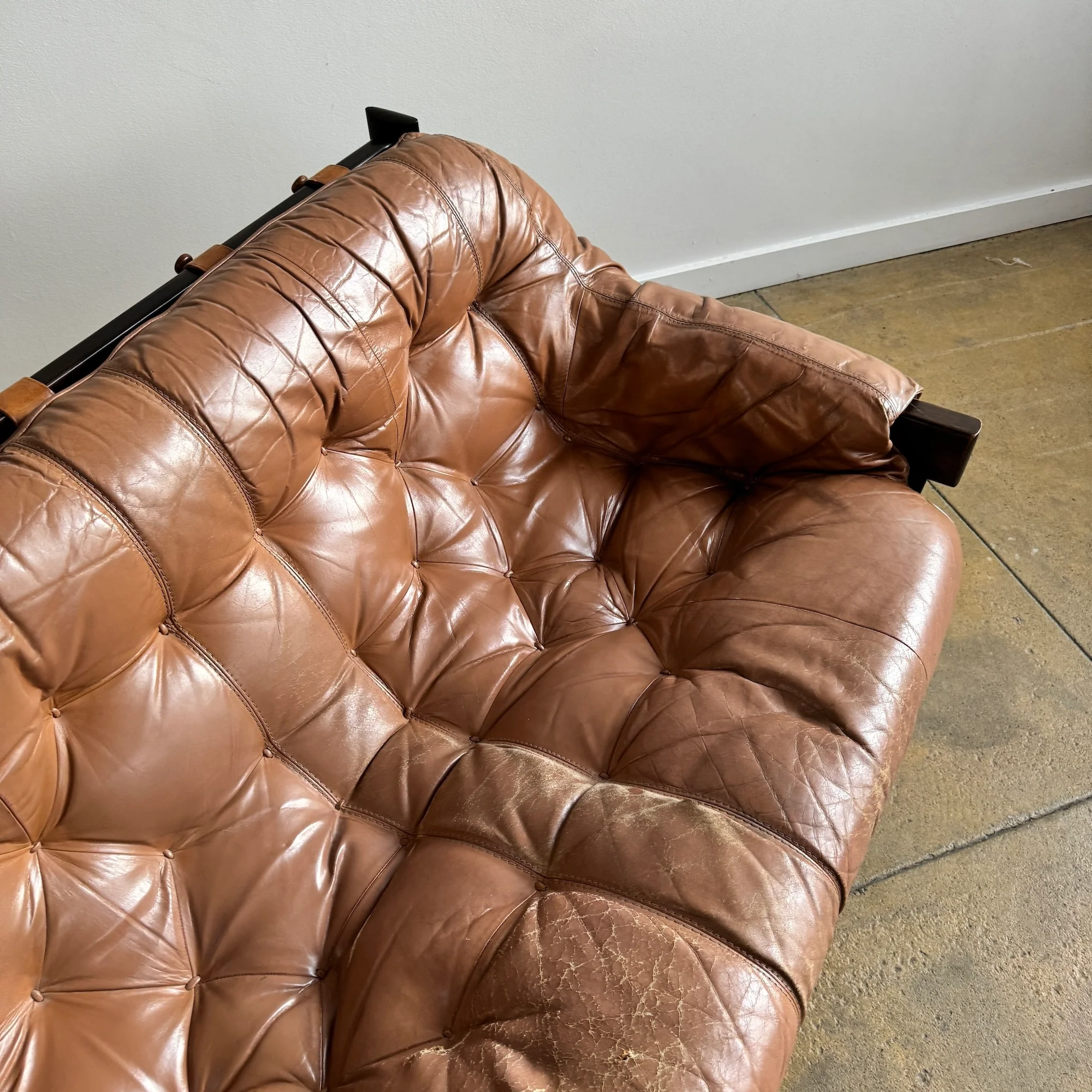 Rare! Percival Lafer Leather and Brazilian Rosewood Sofa "MP-41" 2 Seater Sofa - Image 6