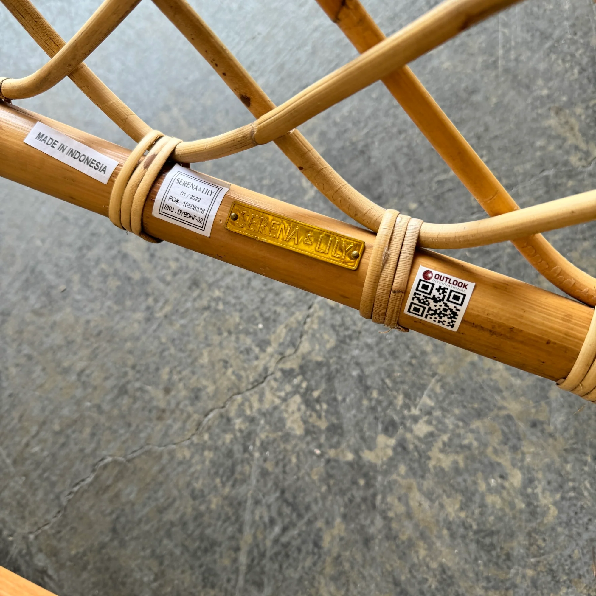 Serena and Lily Avalon Rattan Twin/ Daybed - Image 8