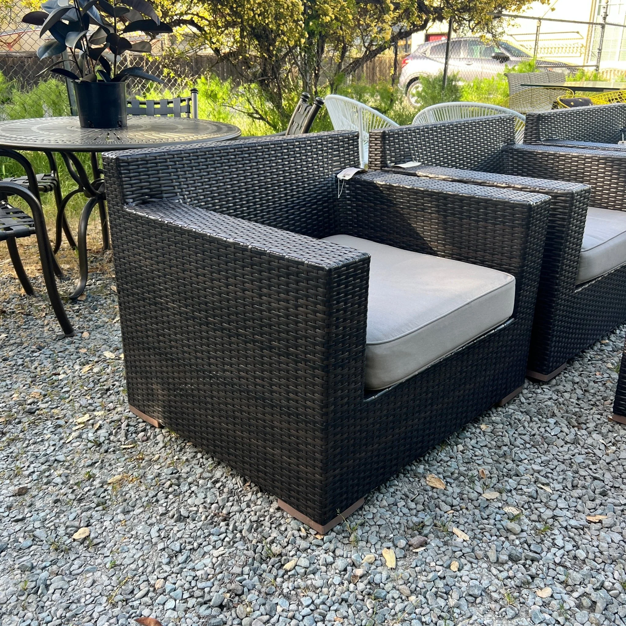 Terra Outdoor Ventana set of 6 outdoor lounge chair with Sunbrella fabric - Image 6