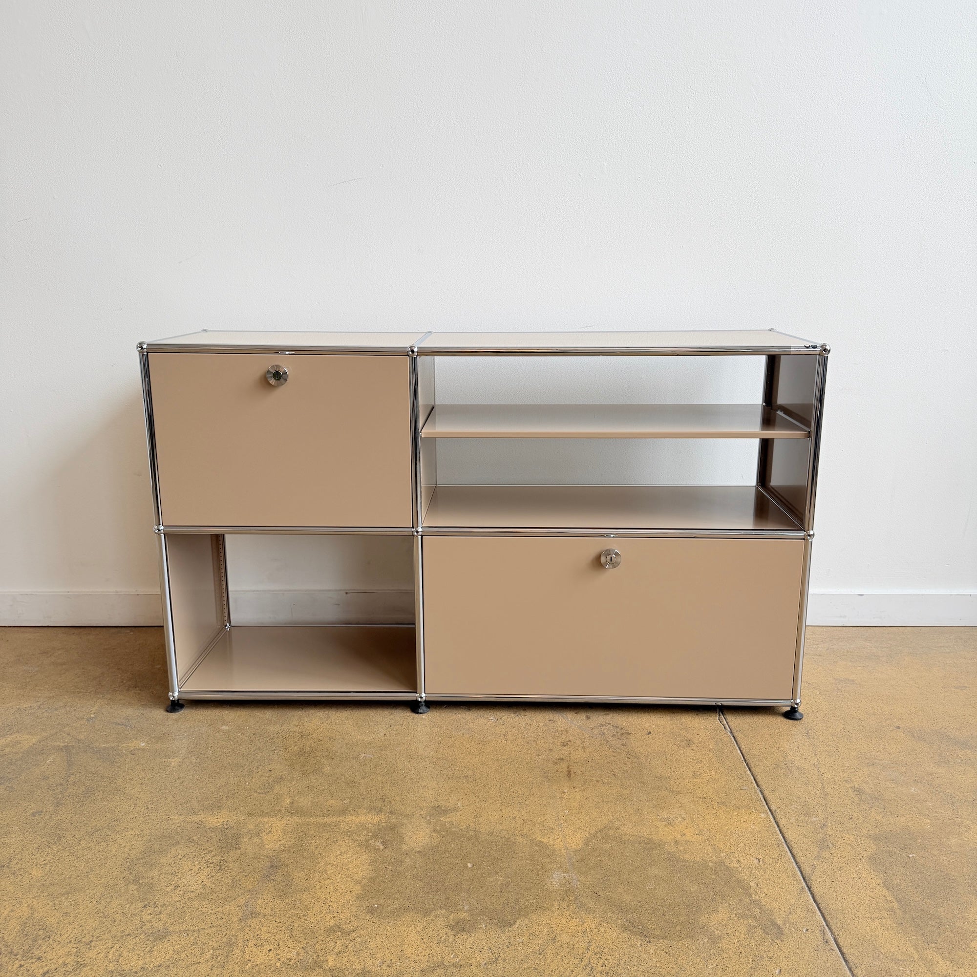USM Haller 2X2 Storage 50' - Beige