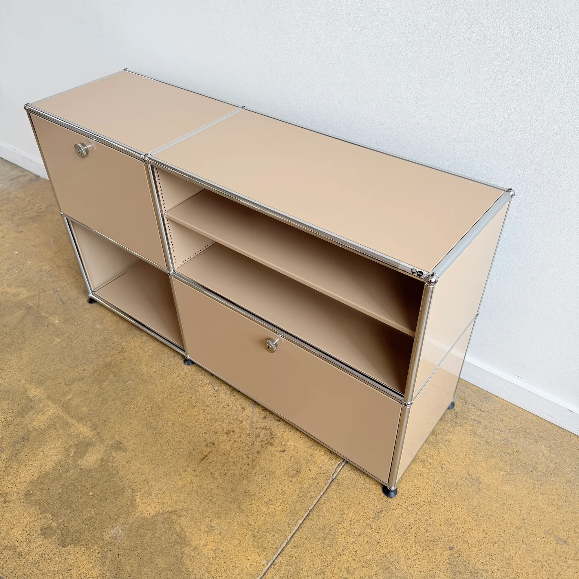USM Haller 2X2 Storage 50' - Beige - Image 6