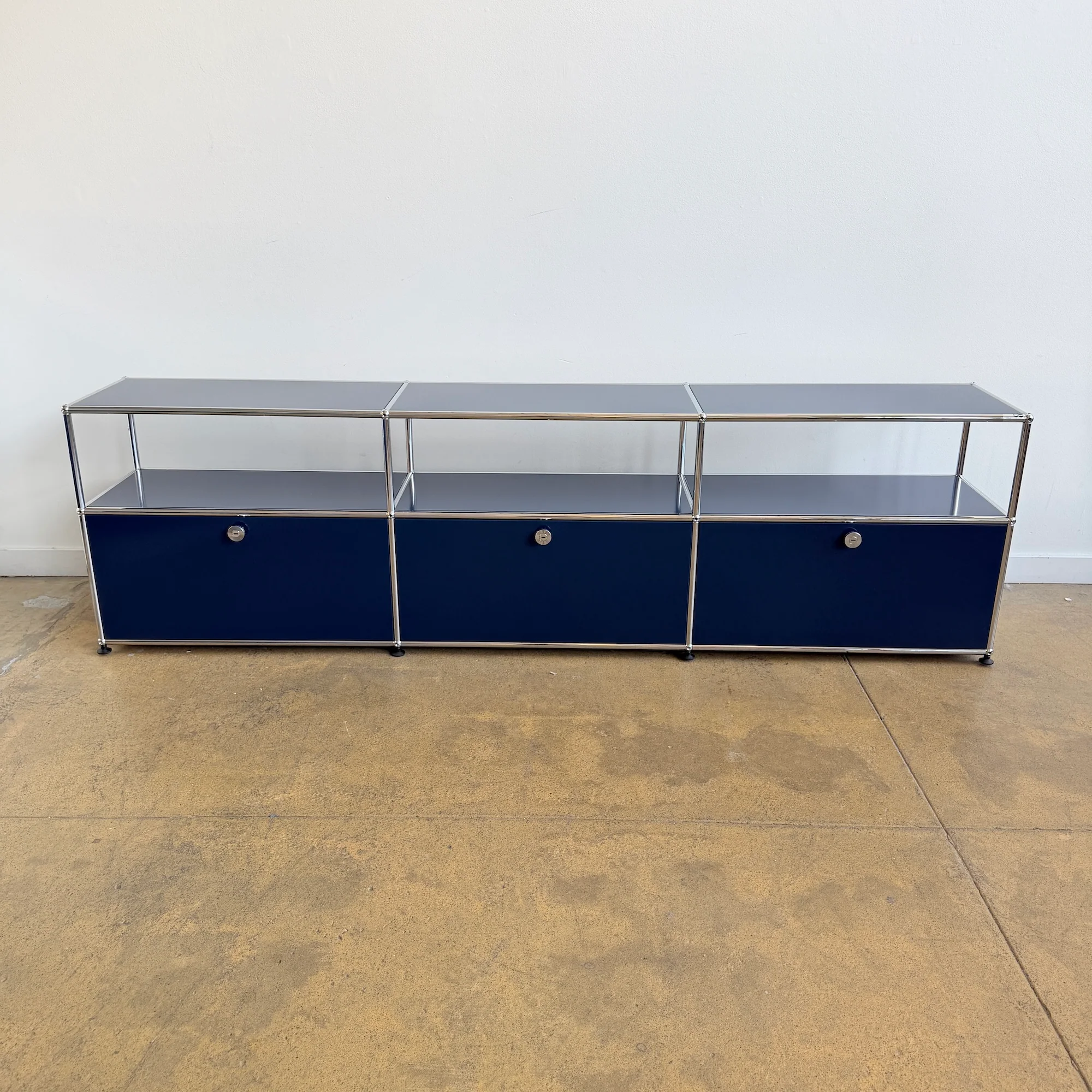 USM Haller 3X2 Media Console - Steel Blue - Image 2