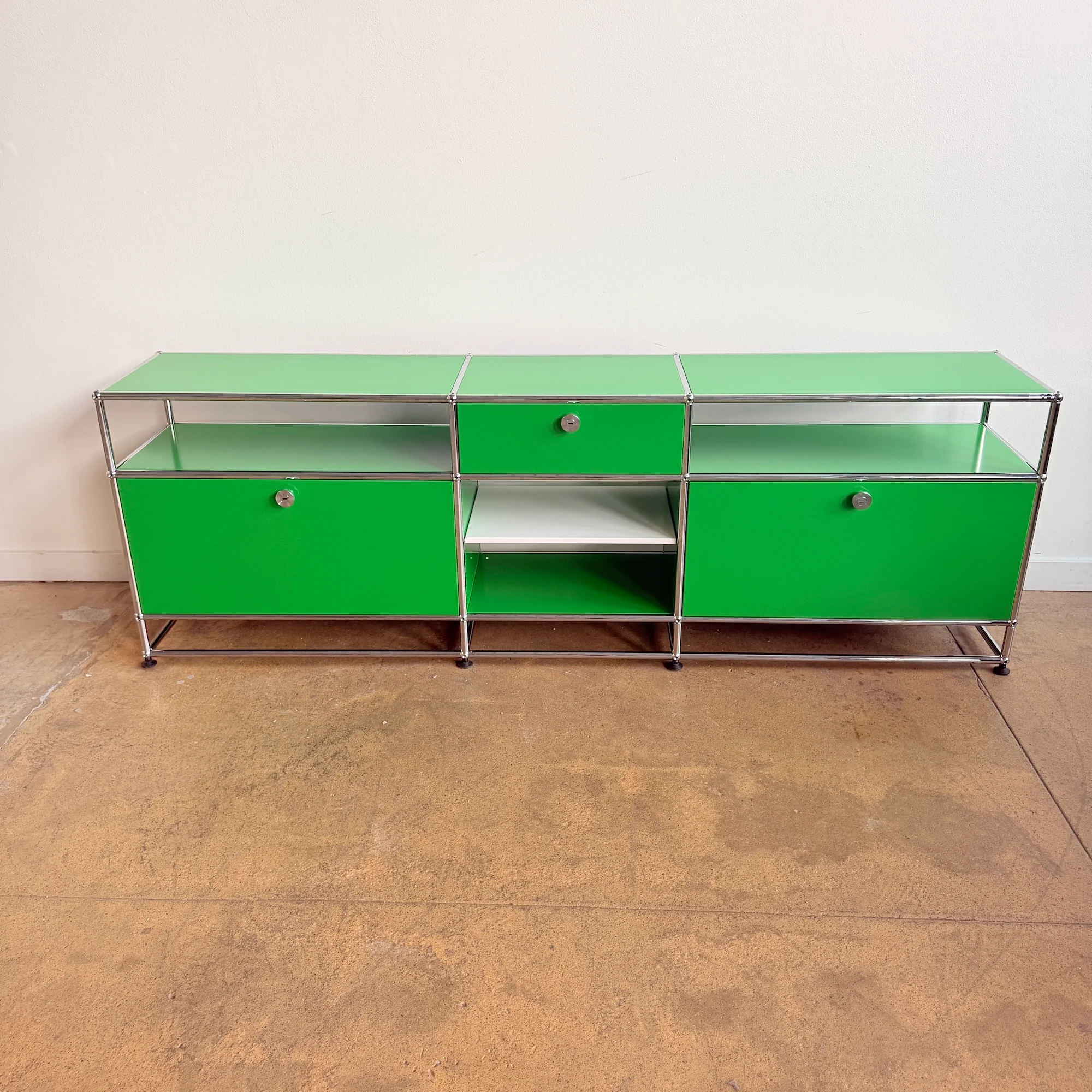 USM Haller 3X3 Storage Unit - Green - Image 2