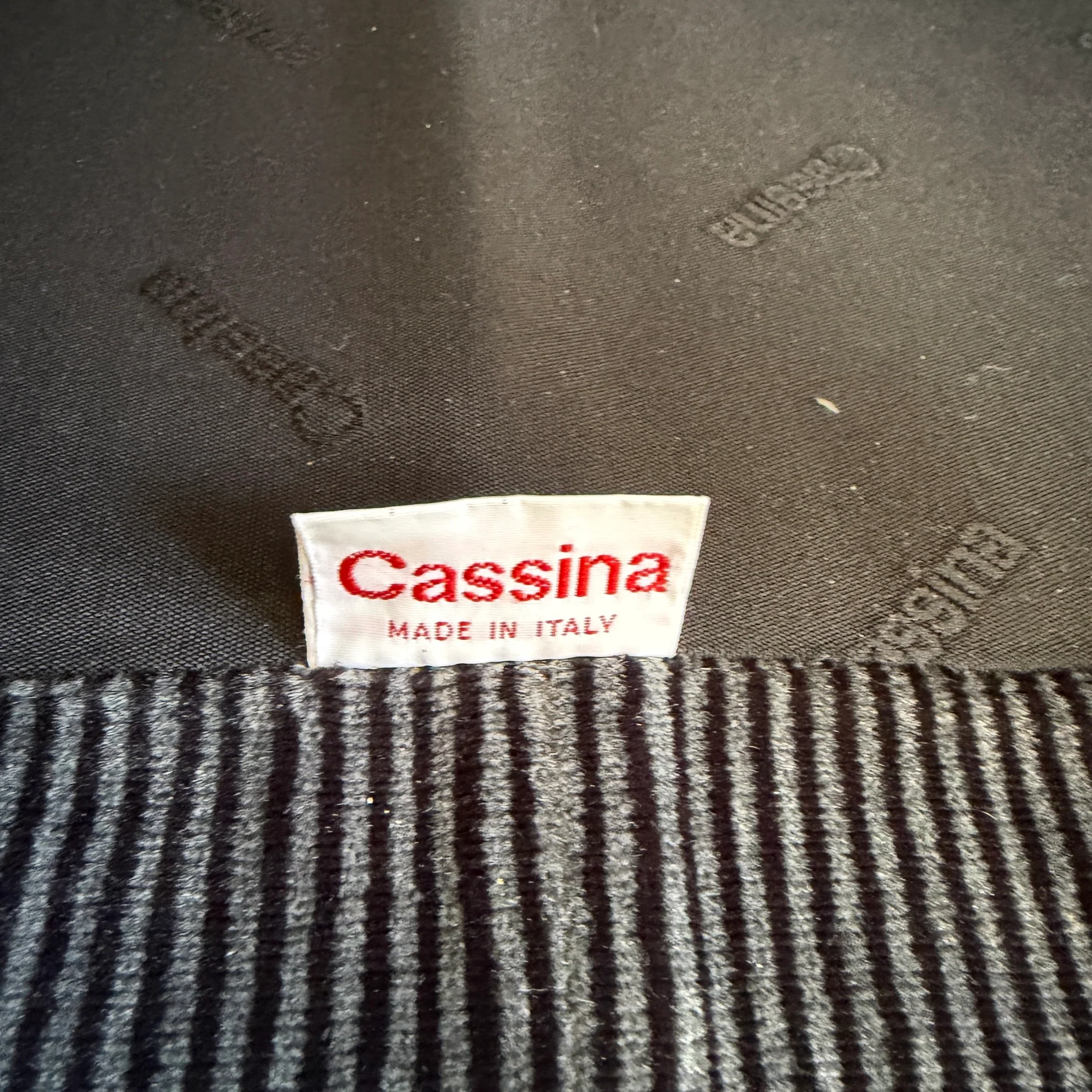 Vico Magistretti for Cassina “Maralunga” Two-Seater Sofa - Image 9