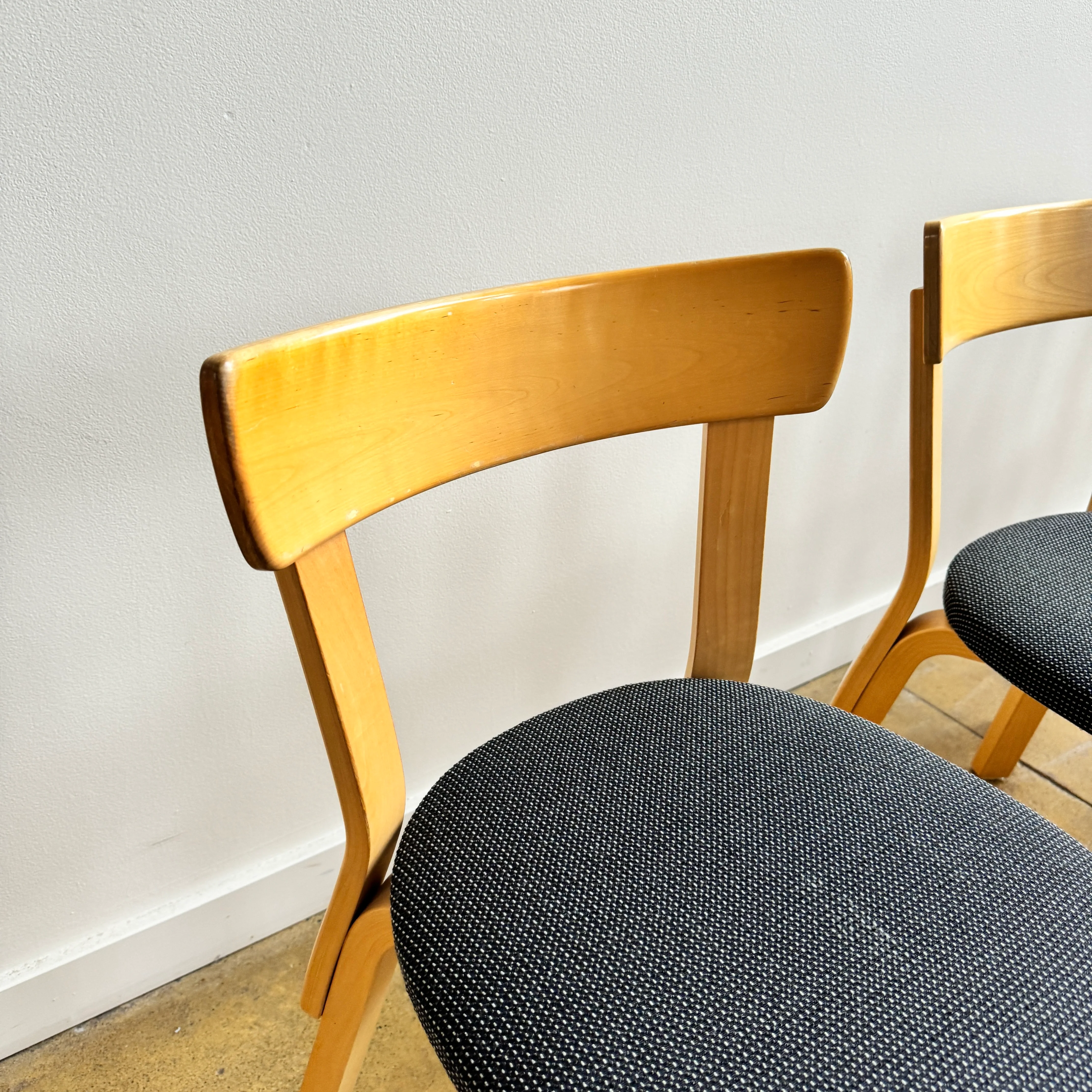 Vintage! Artek Alvar Aalto - High Back Chair 66 (New Upholstered Seat) - Image 6