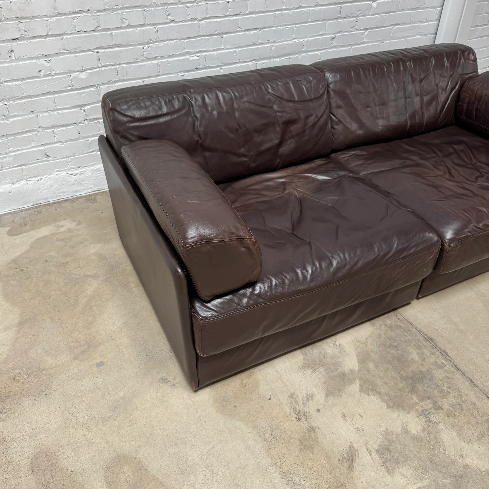 Vintage! De Sede Two-Module Sofa in Dark Brown Leather, Switzerland - Image 8
